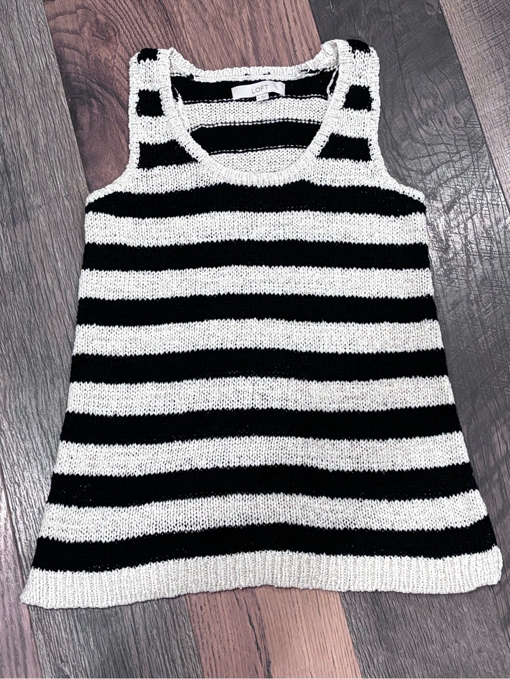 LOFT Black & White Striped Knit Tank Top in size M. Great concept
